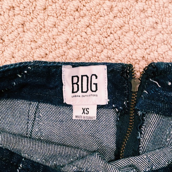 UO mini skirt - Picture 3 of 4